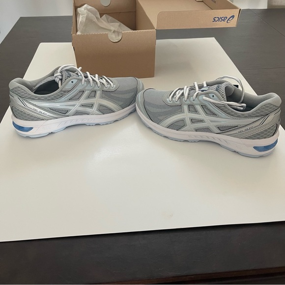 ASICS GEL-SILEO Women’s Running Sneaker - Picture 5 of 8